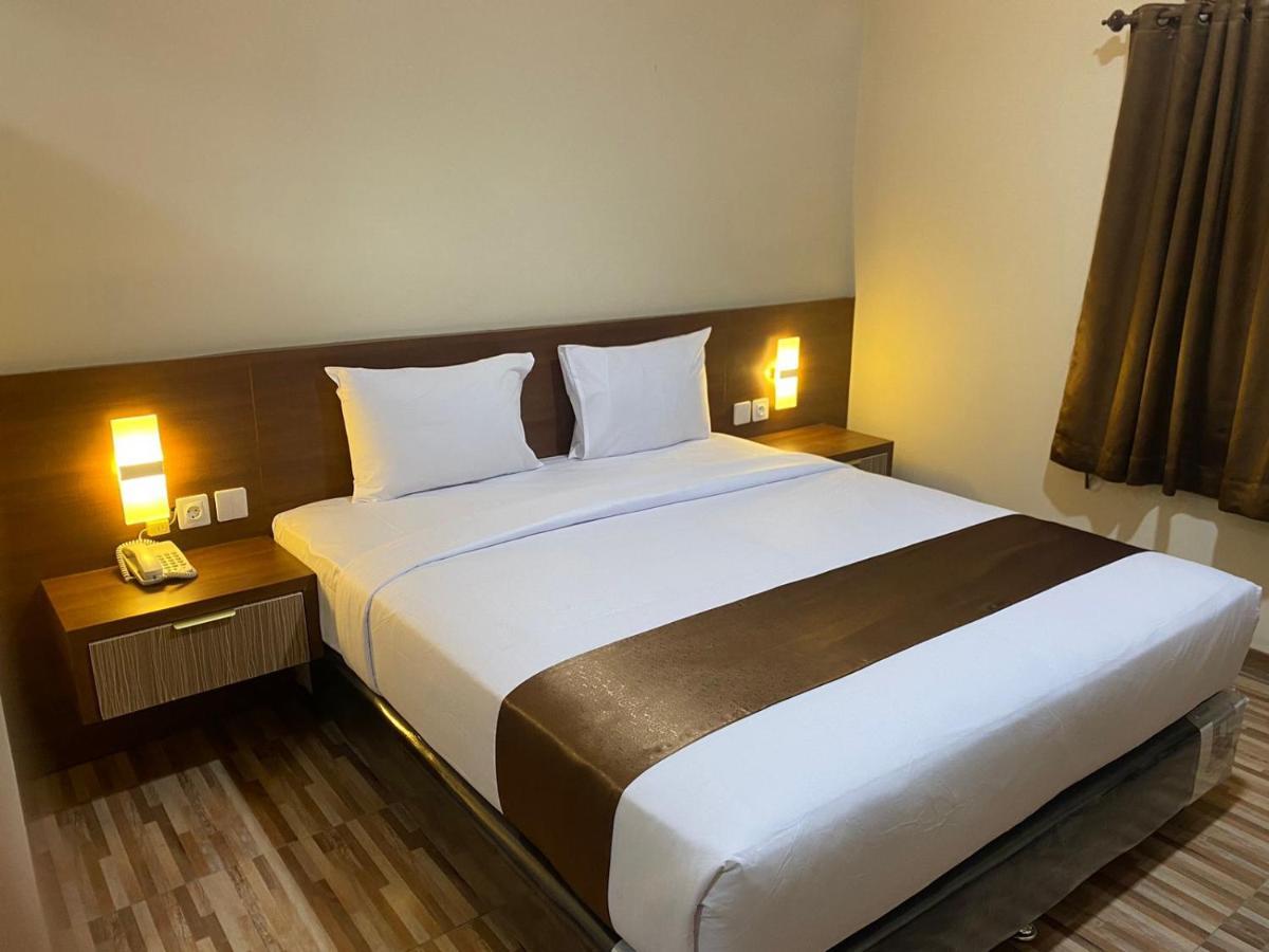 T Hotel Kualanamu Lubukpakam Eksteriør bilde